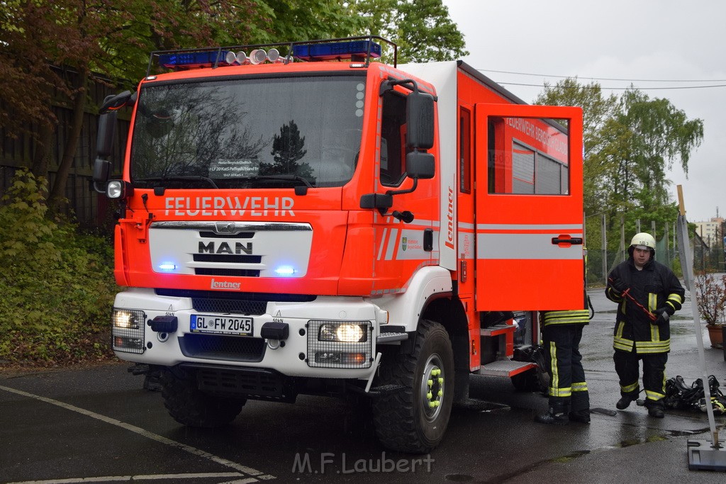 Feuer 4 Bergisch Gladbach Gronau Am Kuhlerbusch P377.JPG - Miklos Laubert